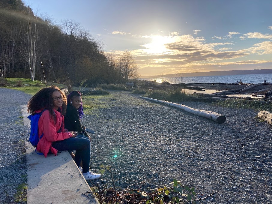 Sunset students beach field trip