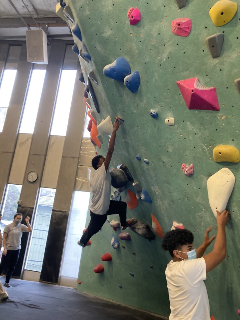 Intro to Outdoor Rock Climbing from Seattle