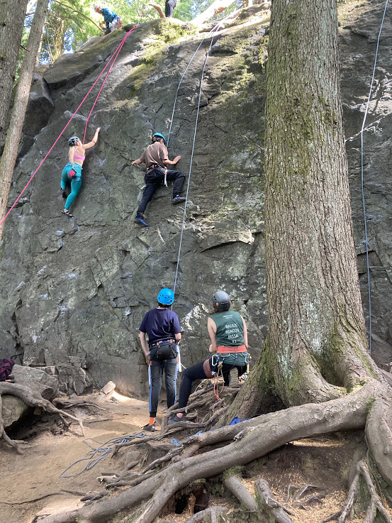Students learn to Climb outdoors